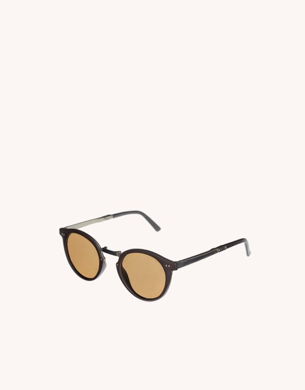 Al Asfar Shades